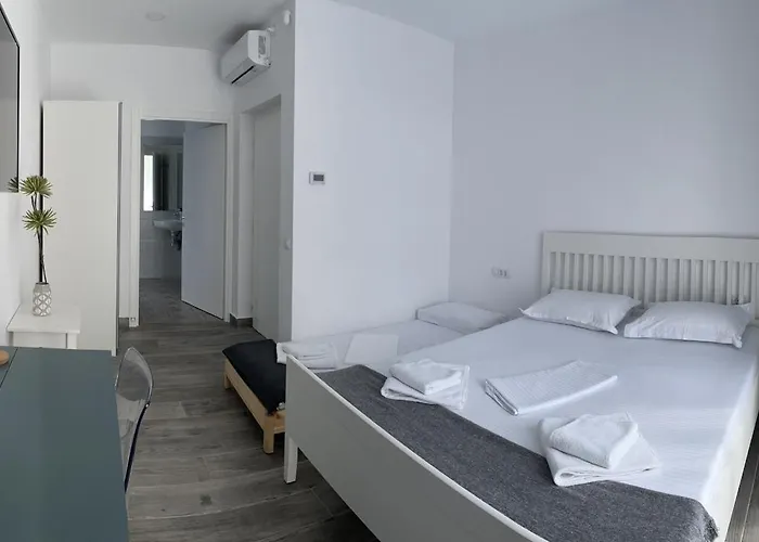 Guest house Eos - Eforie Nord